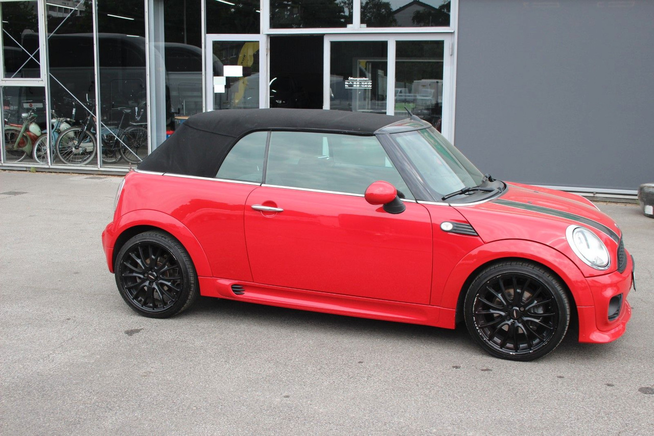 MINI COOPER Cabrio "Works Optik" Pepper 114tKM - Autovettura: foto 3 MINI COOPER Cabrio "Works Optik" Pepper 114tKM - Autovettura: foto 3