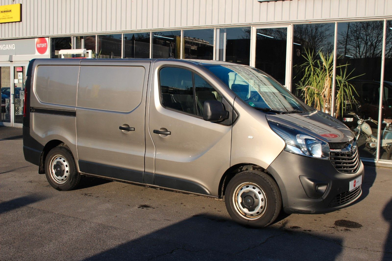 Opel Vivaro B Navi Klima Standheizung AHK - Pulmino: foto 1 Opel Vivaro B Navi Klima Standheizung AHK - Pulmino: foto 1