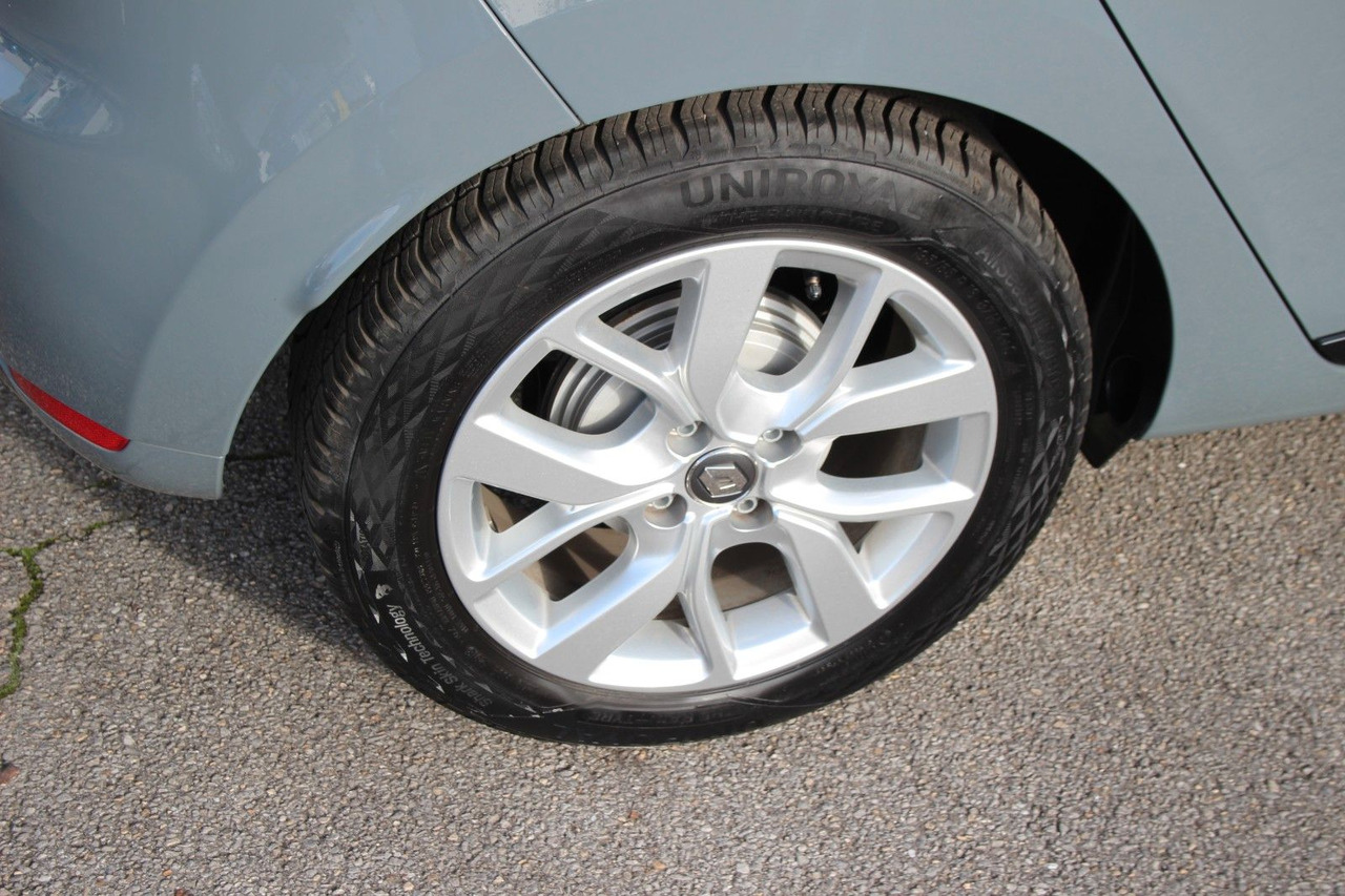 Renault Clio IV Limited 13tKM aus Rentnerbesitz Navi - Berlina: foto 4 Renault Clio IV Limited 13tKM aus Rentnerbesitz Navi - Berlina: foto 4