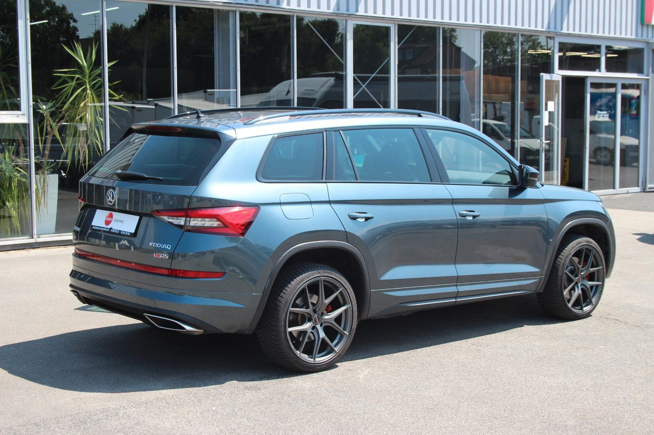 Skoda Kodiaq RS 4x4 ACC Std-Hzg Pano Alcant LED Canton - SUV/ Fuoristrada: foto 3 Skoda Kodiaq RS 4x4 ACC Std-Hzg Pano Alcant LED Canton - SUV/ Fuoristrada: foto 3
