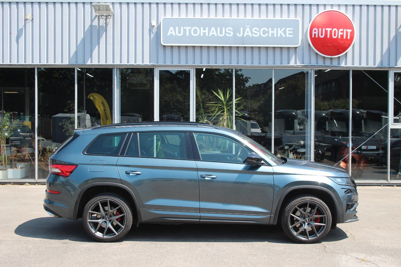 Skoda Kodiaq RS 4x4 ACC Std-Hzg Pano Alcant LED Canton - SUV/ Fuoristrada: foto 2 Skoda Kodiaq RS 4x4 ACC Std-Hzg Pano Alcant LED Canton - SUV/ Fuoristrada: foto 2