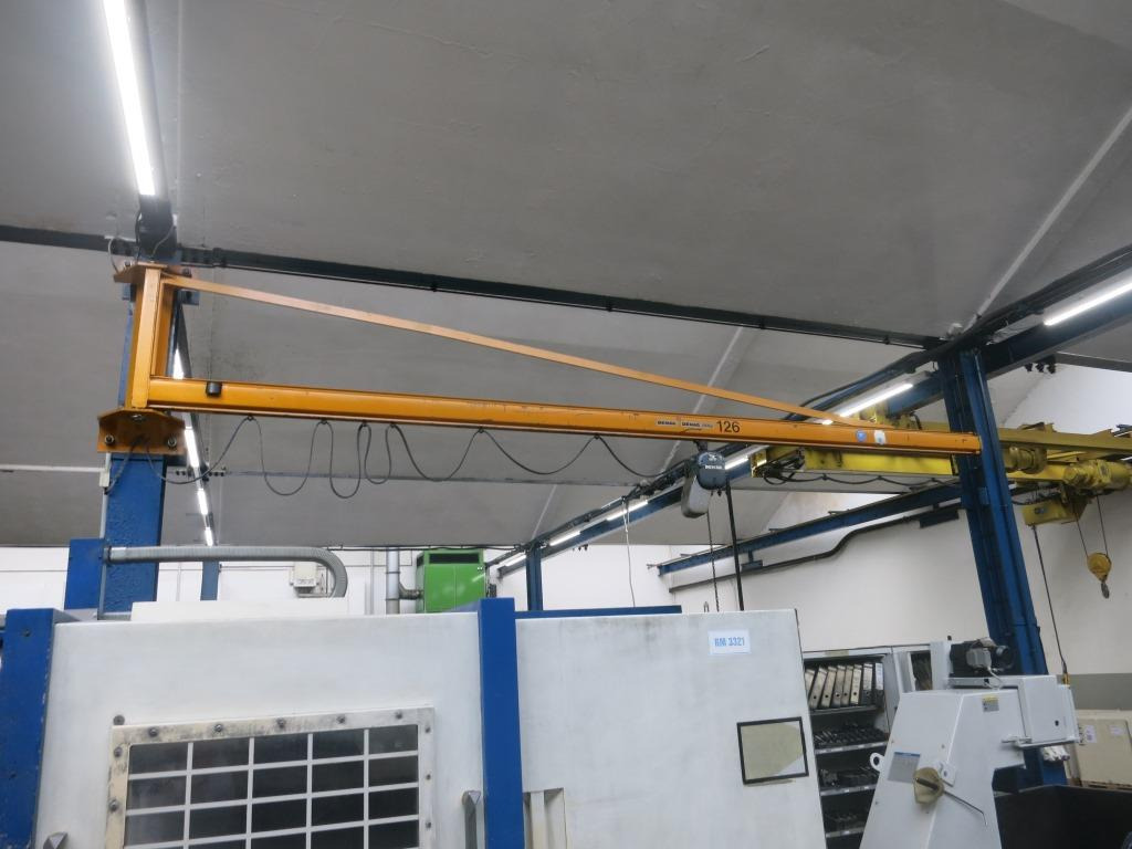 Demag 250 kg - Gru: foto 1 Demag 250 kg - Gru: foto 1