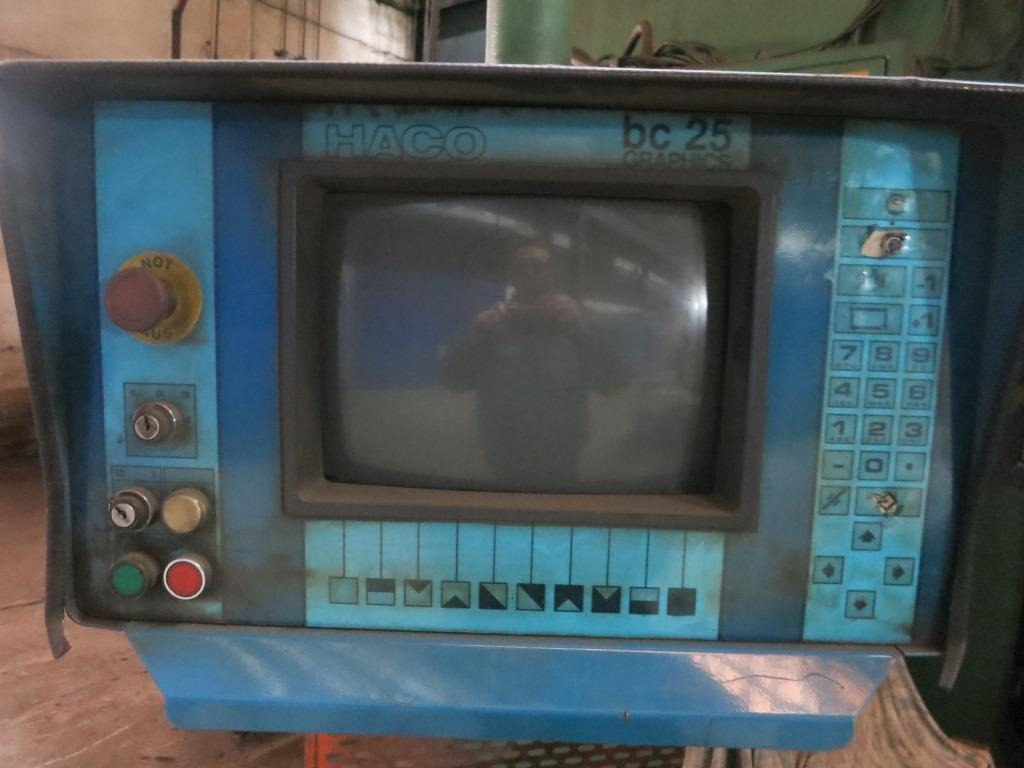 HACO PPES 40400 - Pressa piegatrice: foto 4 HACO PPES 40400 - Pressa piegatrice: foto 4