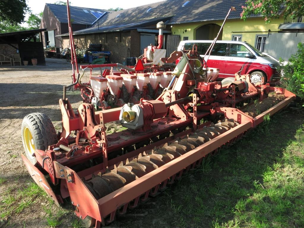 Lely 600-55 - Erpice rotante: foto 3 Lely 600-55 - Erpice rotante: foto 3