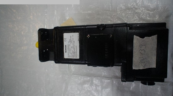 SIEMENS 1HU3054-OAC01-Z - Ricambi per Macchina utensile: foto 1 SIEMENS 1HU3054-OAC01-Z - Ricambi per Macchina utensile: foto 1