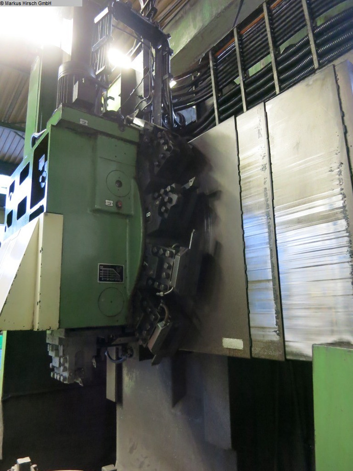 Macchina lavorazione metalli TOS SKQ12: foto 6