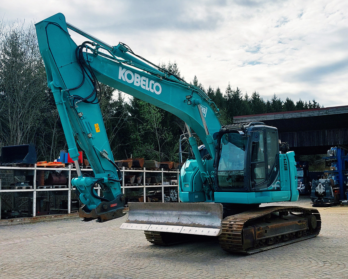 Kobelco SK230SRLC-5 - Escavatore cingolato: foto 1 Kobelco SK230SRLC-5 - Escavatore cingolato: foto 1