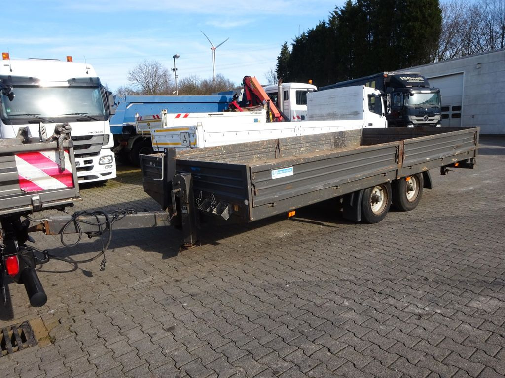 Blomenröhr 692/8900 Tandem-Anhänger mit 2 Achsen - Rimorchio pianale ribassato: foto 2 Blomenröhr 692/8900 Tandem-Anhänger mit 2 Achsen - Rimorchio pianale ribassato: foto 2