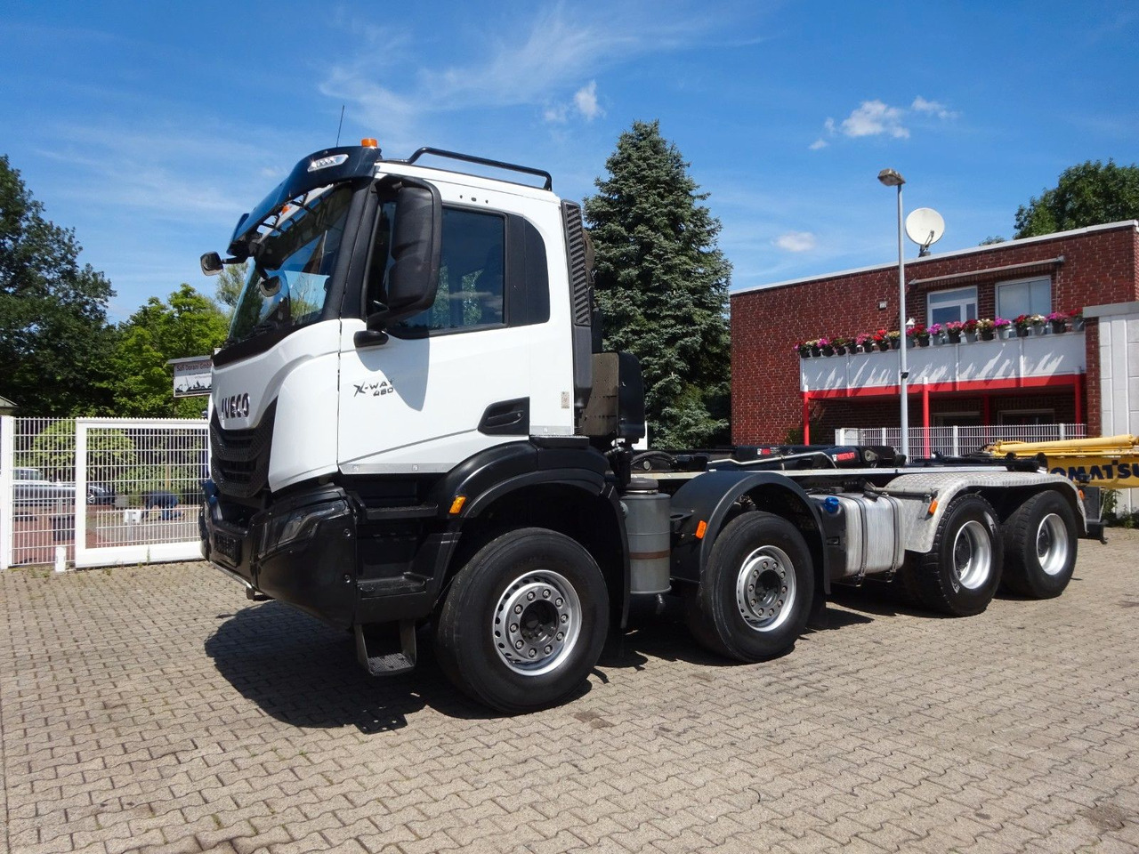 Iveco X-WAY 480 HIAB ABROLLER 8x4 - Autocarro scarrabile: foto 4 Iveco X-WAY 480 HIAB ABROLLER 8x4 - Autocarro scarrabile: foto 4
