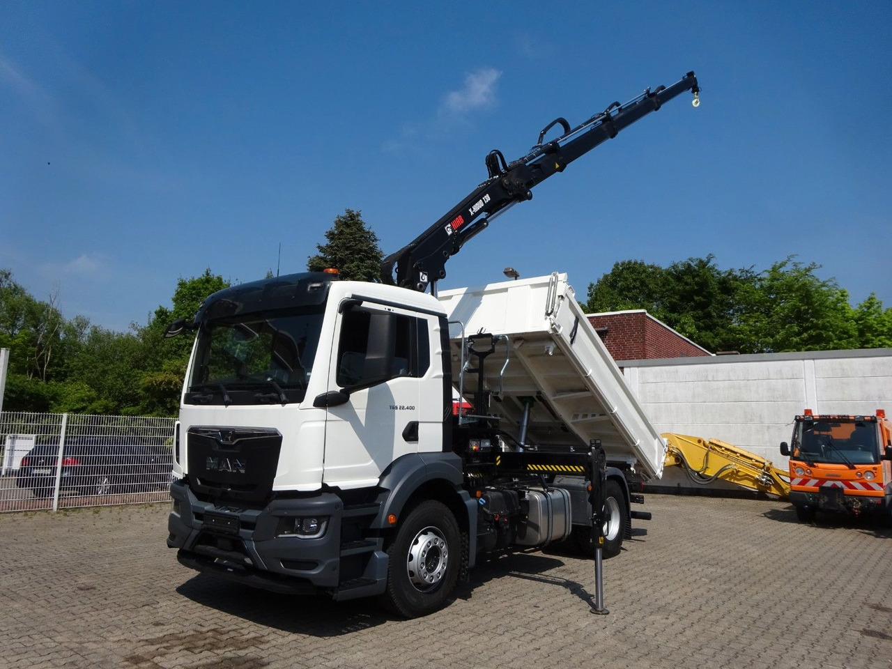 MAN 22.400 TGS + HIAB X-HIDUO 138 Kran - Camion con gru: foto 1 MAN 22.400 TGS + HIAB X-HIDUO 138 Kran - Camion con gru: foto 1