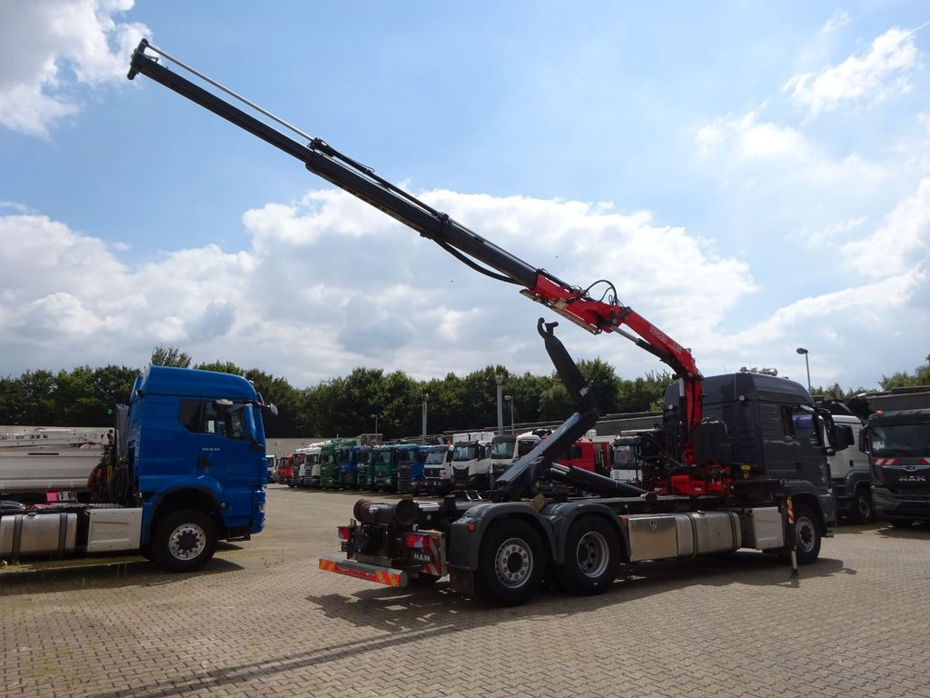 MAN 26.500 Abroller + Fassi F125A Kran 6x2-4 Allrad MAN 26.500 Abroller + Fassi F125A Kran 6x2-4 Allrad - Autocarro scarrabile, Camion con gru: foto 5 MAN 26.500 Abroller + Fassi F125A Kran 6x2-4 Allrad MAN 26.500 Abroller + Fassi F125A Kran 6x2-4 Allrad - Autocarro scarrabile, Camion con gru: foto 5