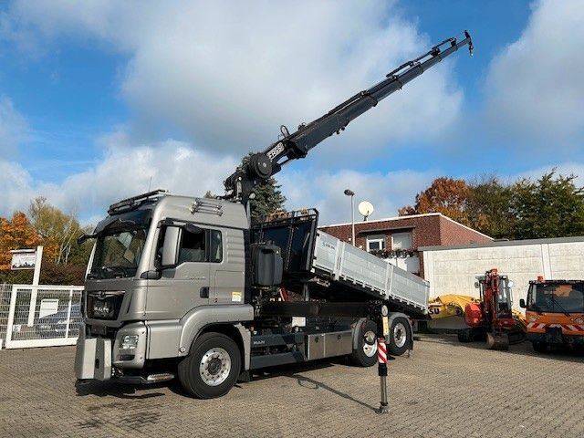 MAN 28.500 TGS 3Skipper + Fassi 395 Kran+Greifer 6x2 - Camion con gru: foto 3 MAN 28.500 TGS 3Skipper + Fassi 395 Kran+Greifer 6x2 - Camion con gru: foto 3