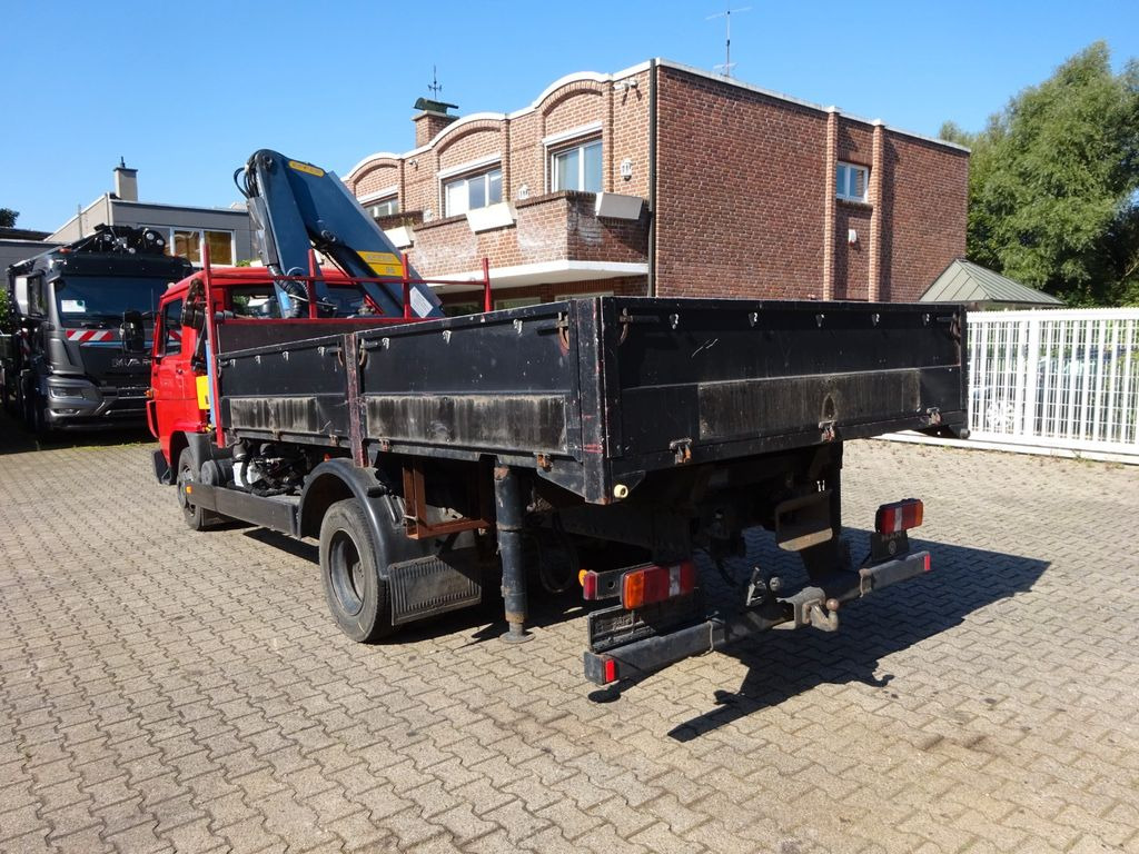 MAN 9.150 Pritsche + Effer 953S Dachdeckerkran 4x2 - Camion con gru, Autocarro con pianale/ Cassone fisso: foto 4 MAN 9.150 Pritsche + Effer 953S Dachdeckerkran 4x2 - Camion con gru, Autocarro con pianale/ Cassone fisso: foto 4