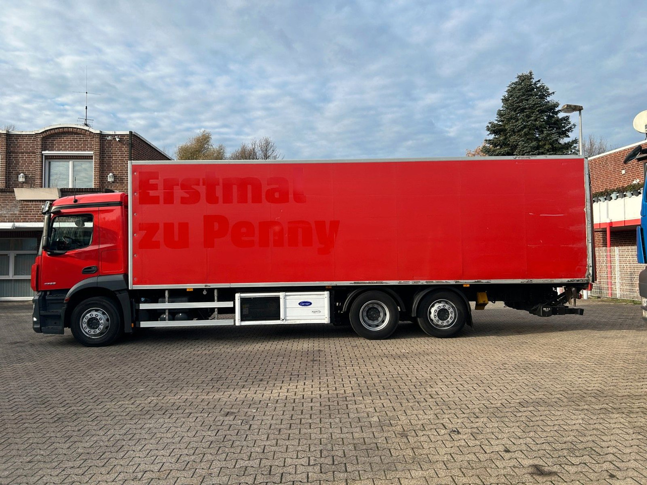 Mercedes-Benz 2636 Antos Kühlkoffer +BÄR LBW 3x im Bestand - Autocarro frigorifero: foto 1 Mercedes-Benz 2636 Antos Kühlkoffer +BÄR LBW 3x im Bestand - Autocarro frigorifero: foto 1