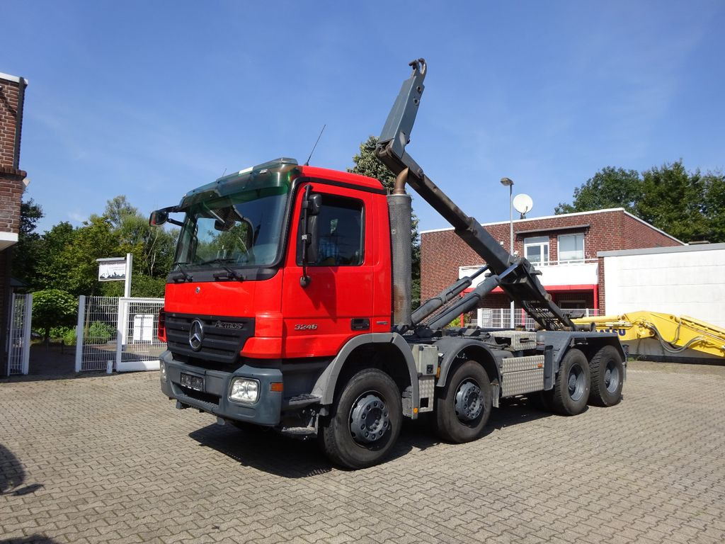Mercedes-Benz 3246 Actros Abroller K45 8x4 Knickhacken - Autocarro scarrabile: foto 2 Mercedes-Benz 3246 Actros Abroller K45 8x4 Knickhacken - Autocarro scarrabile: foto 2