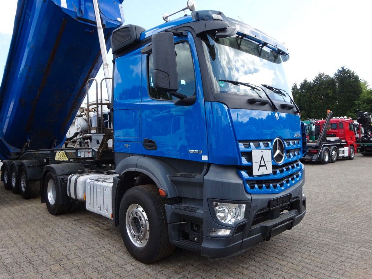 Trattore stradale Mercedes-Benz 1853 Arocs SZM mit Kipperpumpe: foto 7