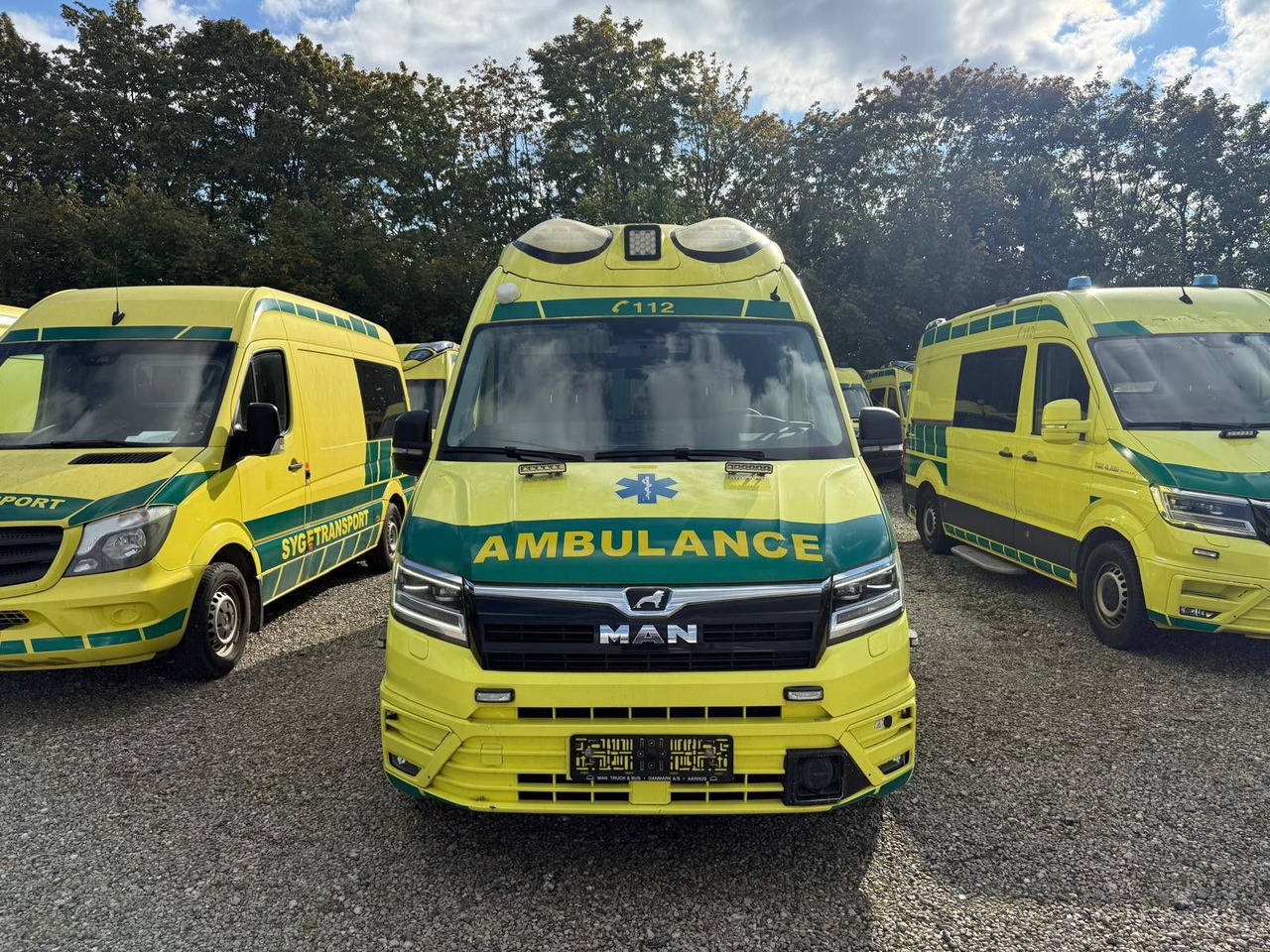 MAN TGE 4.180 Ambulance * 33 400 € netto - Ambulanza: foto 5 MAN TGE 4.180 Ambulance * 33 400 € netto - Ambulanza: foto 5