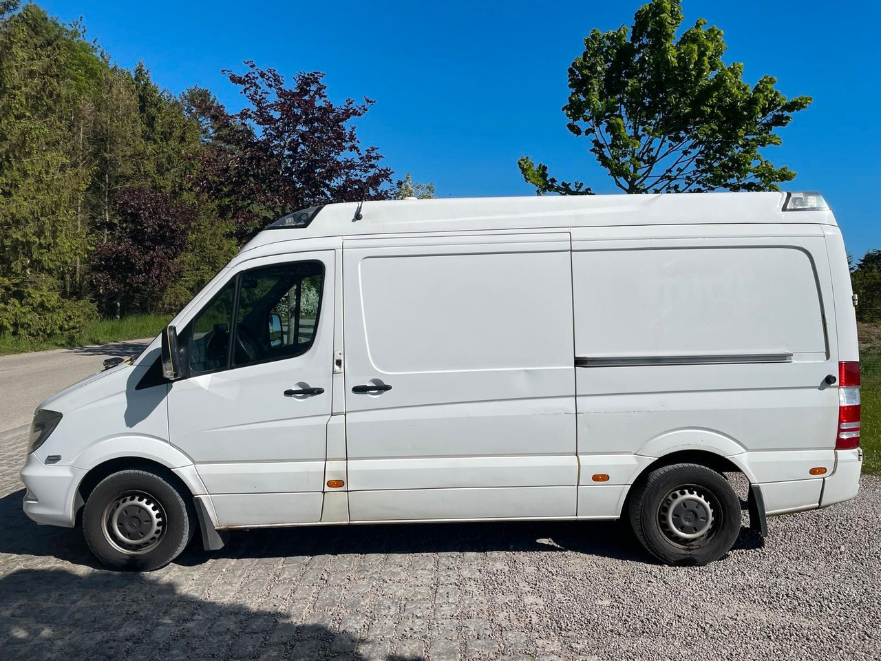 Mercedes-Benz Sprinter Kasten 316 CDI Ambulance *7 300 Netto - Ambulanza: foto 2 Mercedes-Benz Sprinter Kasten 316 CDI Ambulance *7 300 Netto - Ambulanza: foto 2