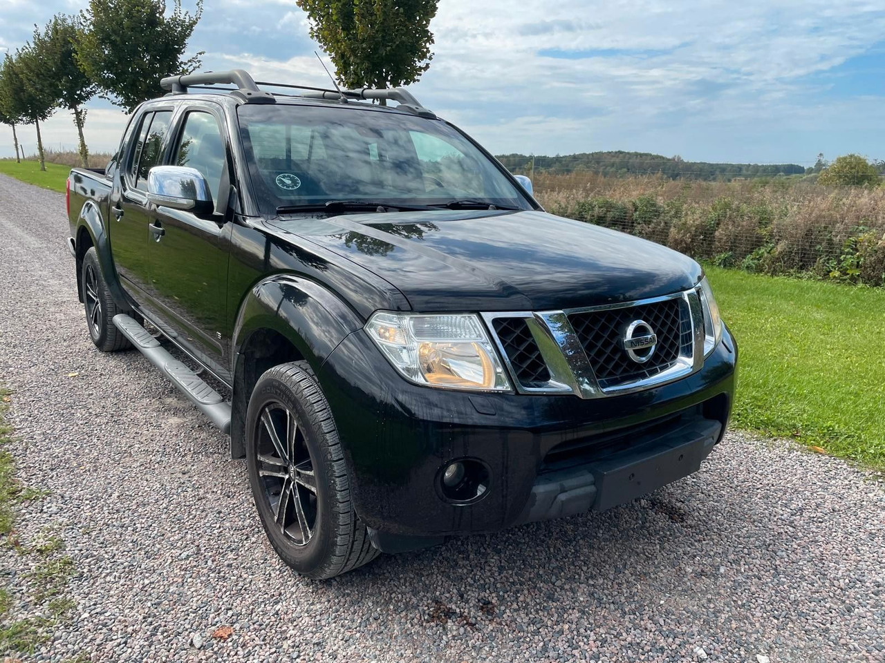 SUV/ Fuoristrada Nissan Navara Pickup Double Cab LE V6 4x4 LB: foto 9
