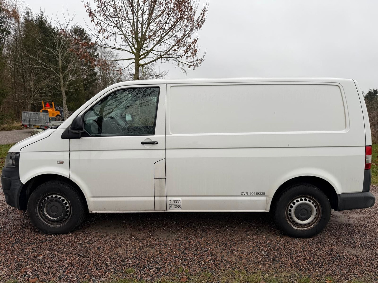 Volkswagen T5 Transporter Kasten-Kombi Kasten - Furgoncino: foto 2 Volkswagen T5 Transporter Kasten-Kombi Kasten - Furgoncino: foto 2