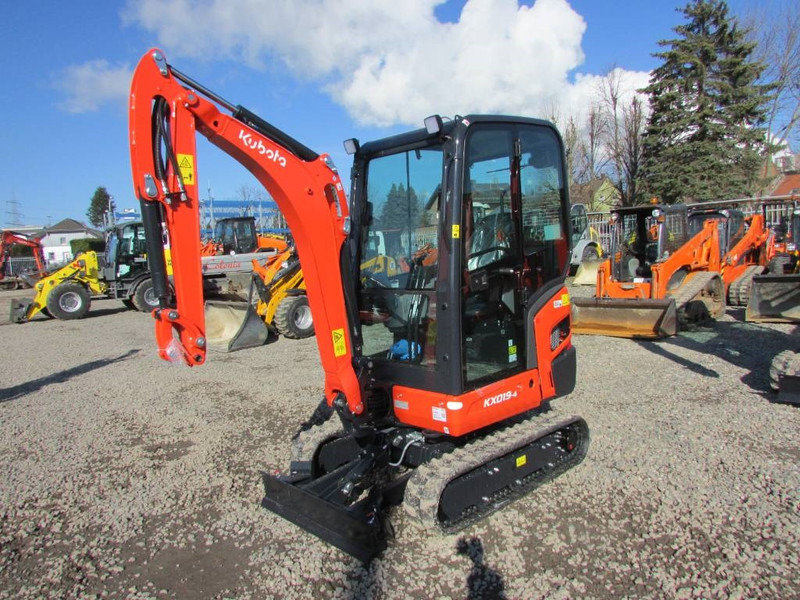 Kubota KX 019-4 HI Minibagger 26.500 EUR - Miniescavatore: foto 2 Kubota KX 019-4 HI Minibagger 26.500 EUR - Miniescavatore: foto 2