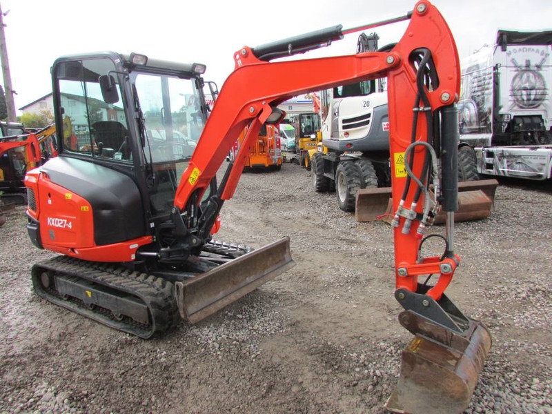 Kubota KX 027-4 HI Minibagger 31.000 EUR - Miniescavatore: foto 4 Kubota KX 027-4 HI Minibagger 31.000 EUR - Miniescavatore: foto 4