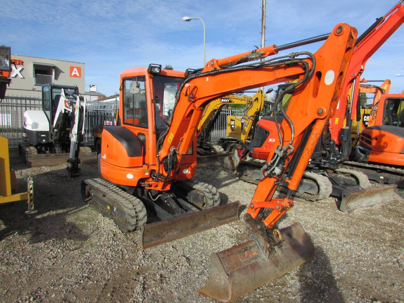 Kubota U 35-3 alpha 3 Minibagger 22.000 EUR - Miniescavatore: foto 1 Kubota U 35-3 alpha 3 Minibagger 22.000 EUR - Miniescavatore: foto 1