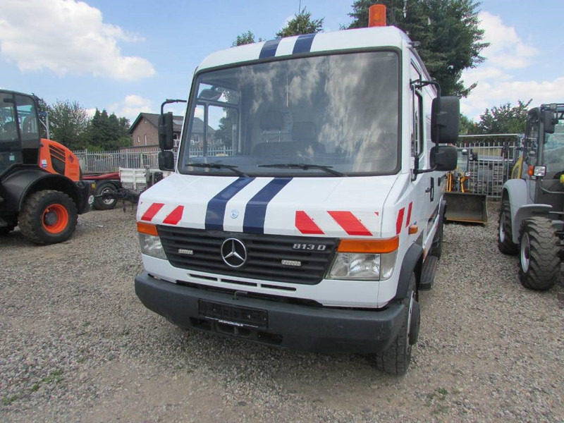 Mercedes-Benz 813 D Vario Kastenwagen - Furgone chiuso: foto 1 Mercedes-Benz 813 D Vario Kastenwagen - Furgone chiuso: foto 1