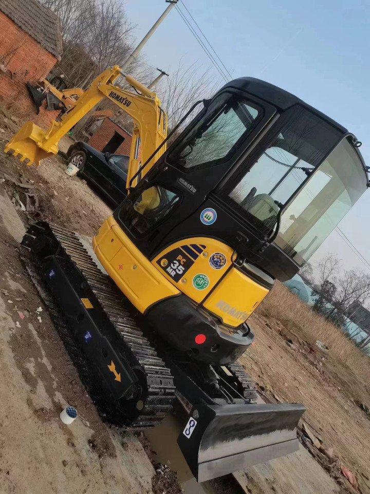 KOMATSU PC 35 MR - Escavatore cingolato: foto 2 KOMATSU PC 35 MR - Escavatore cingolato: foto 2