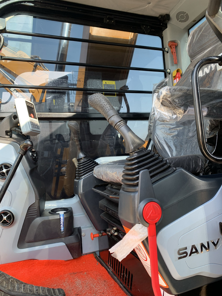 SANY SY95C - Escavatore cingolato: foto 4 SANY SY95C - Escavatore cingolato: foto 4
