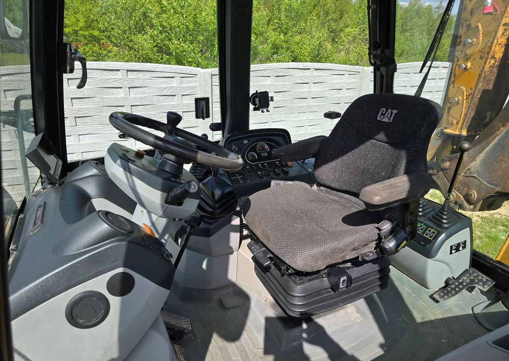 Caterpillar - Terna: foto 3 Caterpillar - Terna: foto 3