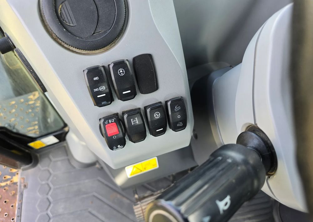 Caterpillar - Terna: foto 5 Caterpillar - Terna: foto 5