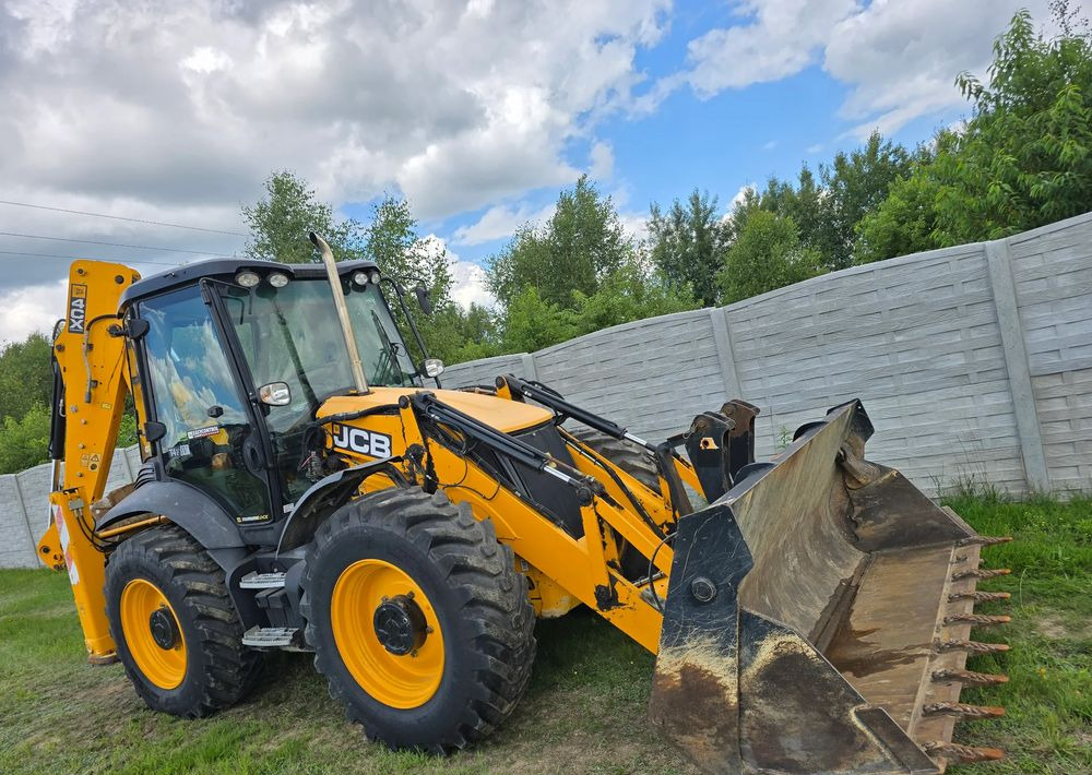 JCB - Terna: foto 2 JCB - Terna: foto 2