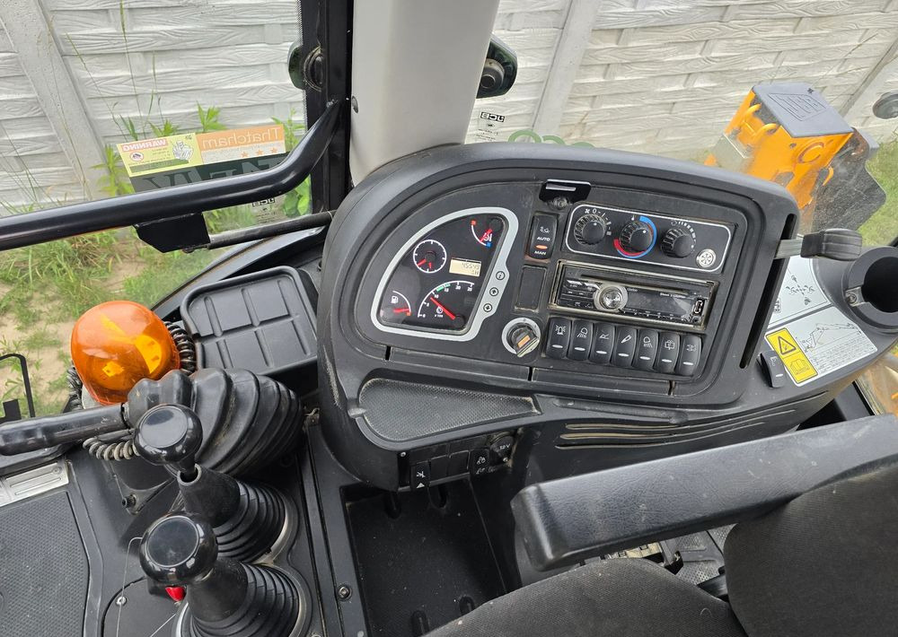JCB - Terna: foto 4 JCB - Terna: foto 4
