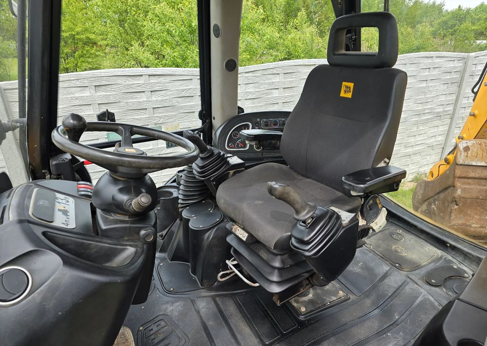 JCB - Terna: foto 3 JCB - Terna: foto 3