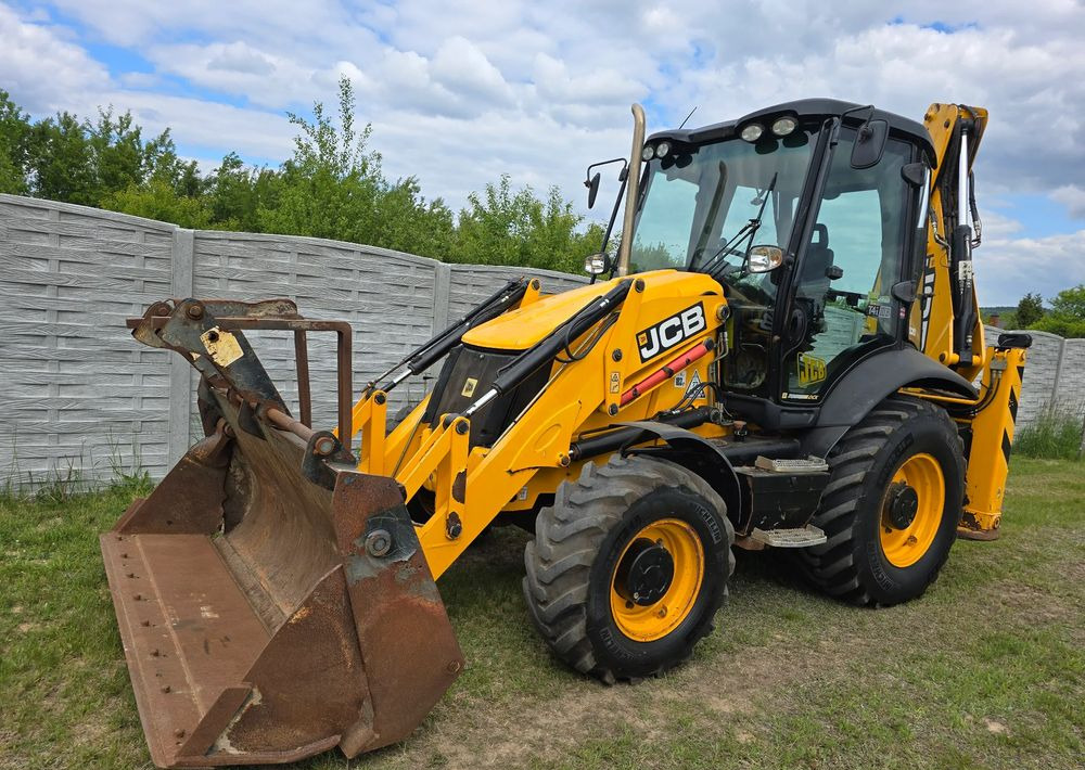 JCB - Terna: foto 1 JCB - Terna: foto 1