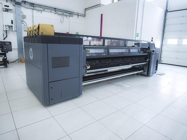 Hp Latex 3100 - Macchina da cantiere: foto 2 Hp Latex 3100 - Macchina da cantiere: foto 2