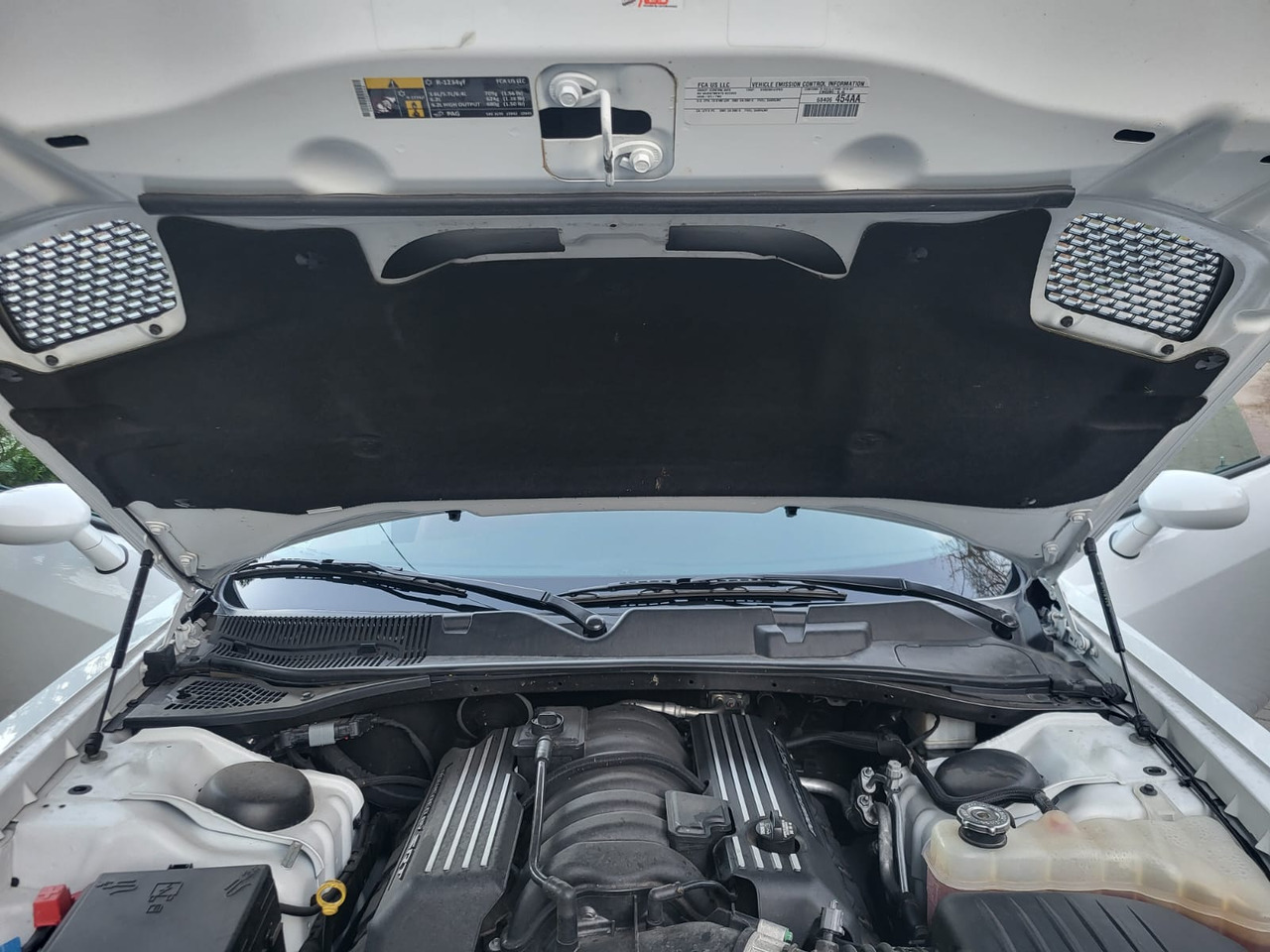 Coupé Dodge Challenger: foto 12