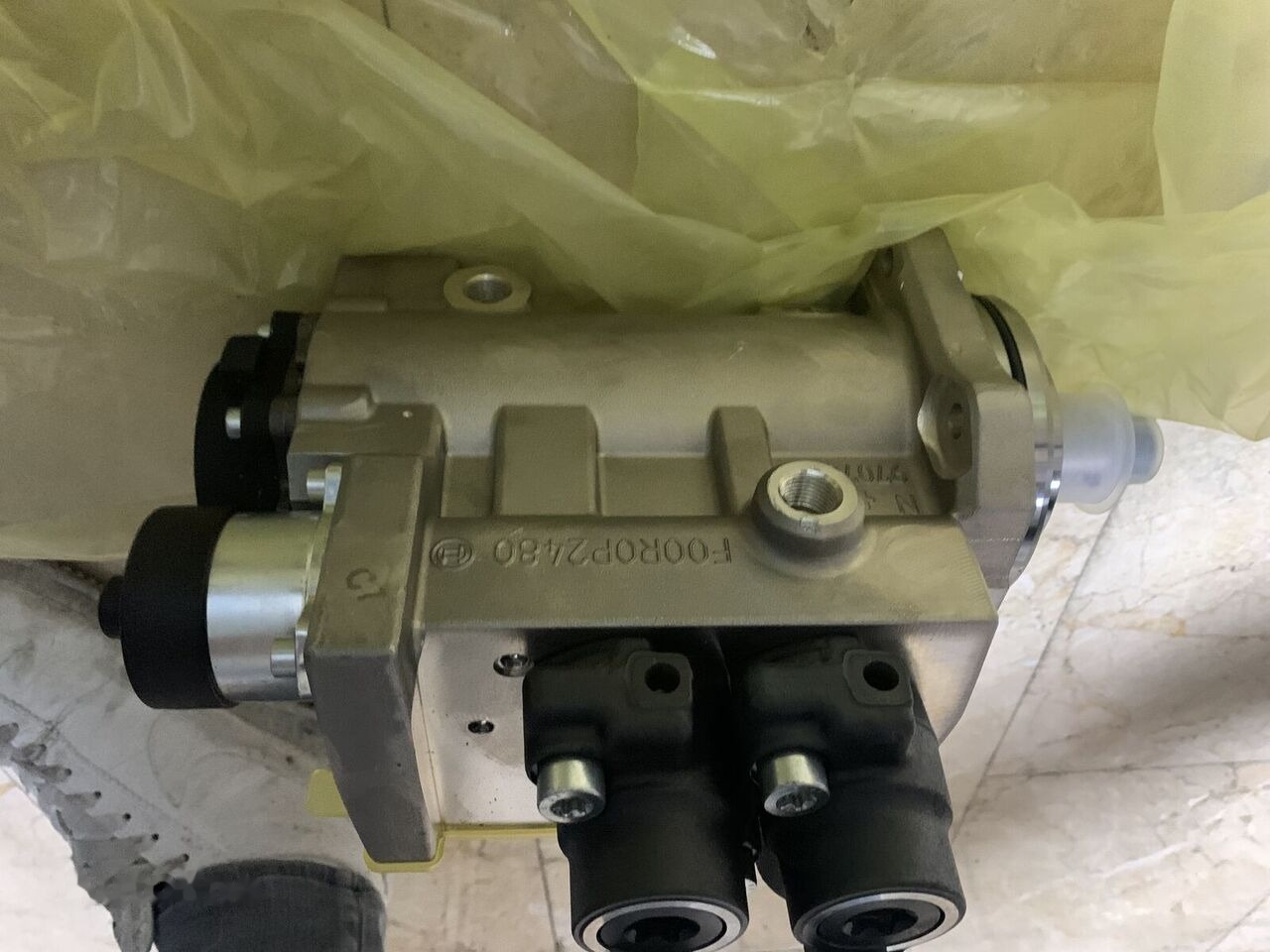 Bosch 0455020260 Mercedes-Benz 2017-2020 - Pompa di alimentazione per Camion: foto 1 Bosch 0455020260 Mercedes-Benz 2017-2020 - Pompa di alimentazione per Camion: foto 1