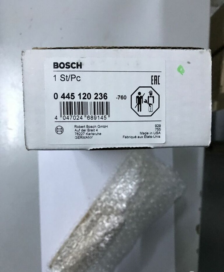 Bosch 2018 84346812 Cummins KOMATSU-KZZ-CUMMINS - Iniettore per Terna: foto 1 Bosch 2018 84346812 Cummins KOMATSU-KZZ-CUMMINS - Iniettore per Terna: foto 1