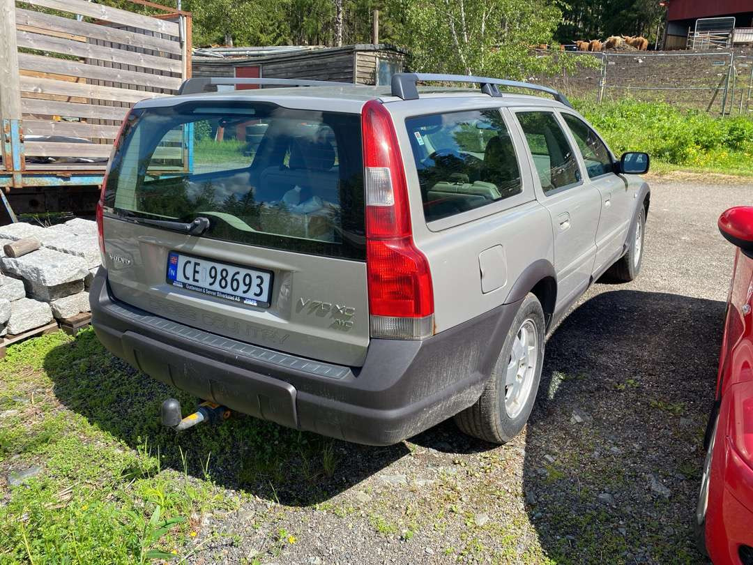 2001 Volvo XC70 EU-GODKJENT (rep.-objekt) - Autovettura: foto 5 2001 Volvo XC70 EU-GODKJENT (rep.-objekt) - Autovettura: foto 5