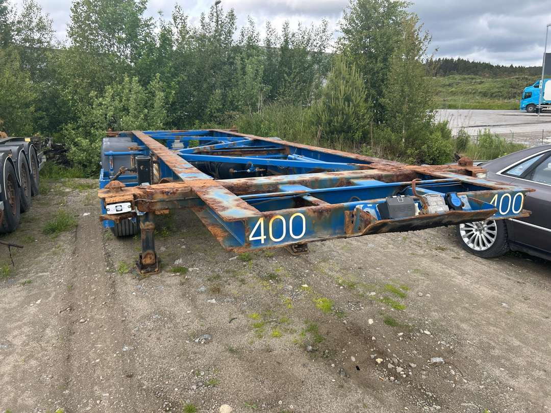 2004 Container-henger TURBO`HOET CONTAINERSEMITRAILER EU-godkjent - Semirimorchio portacontainer/ Caisse interchangeable: foto 2 2004 Container-henger TURBO`HOET CONTAINERSEMITRAILER EU-godkjent - Semirimorchio portacontainer/ Caisse interchangeable: foto 2