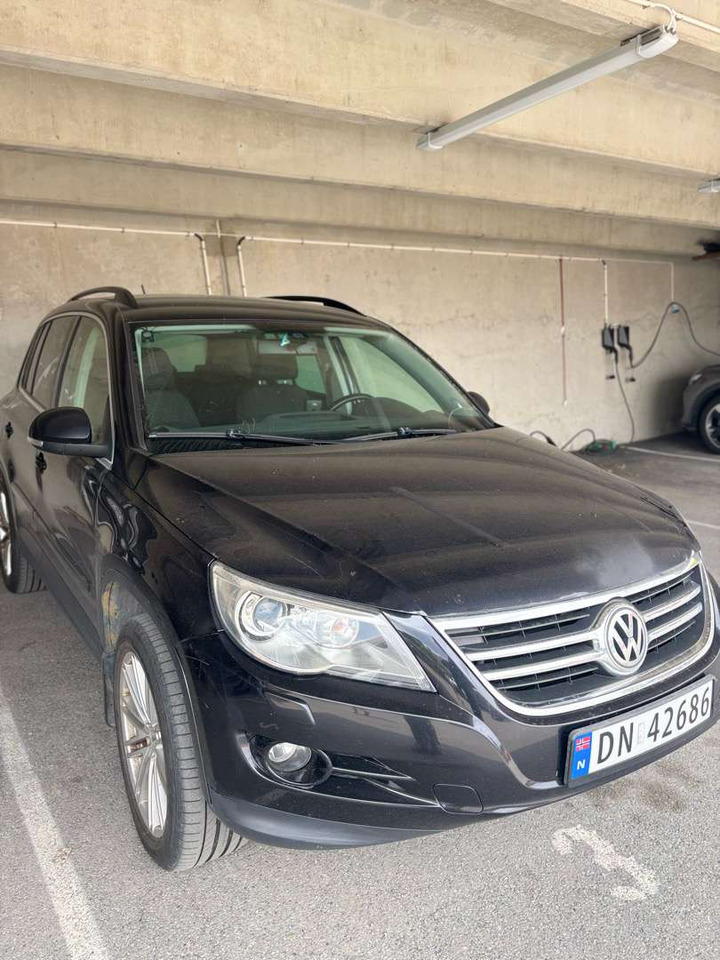 2009 Volkswagen Tiguan 4MOTION - Autovettura: foto 4 2009 Volkswagen Tiguan 4MOTION - Autovettura: foto 4