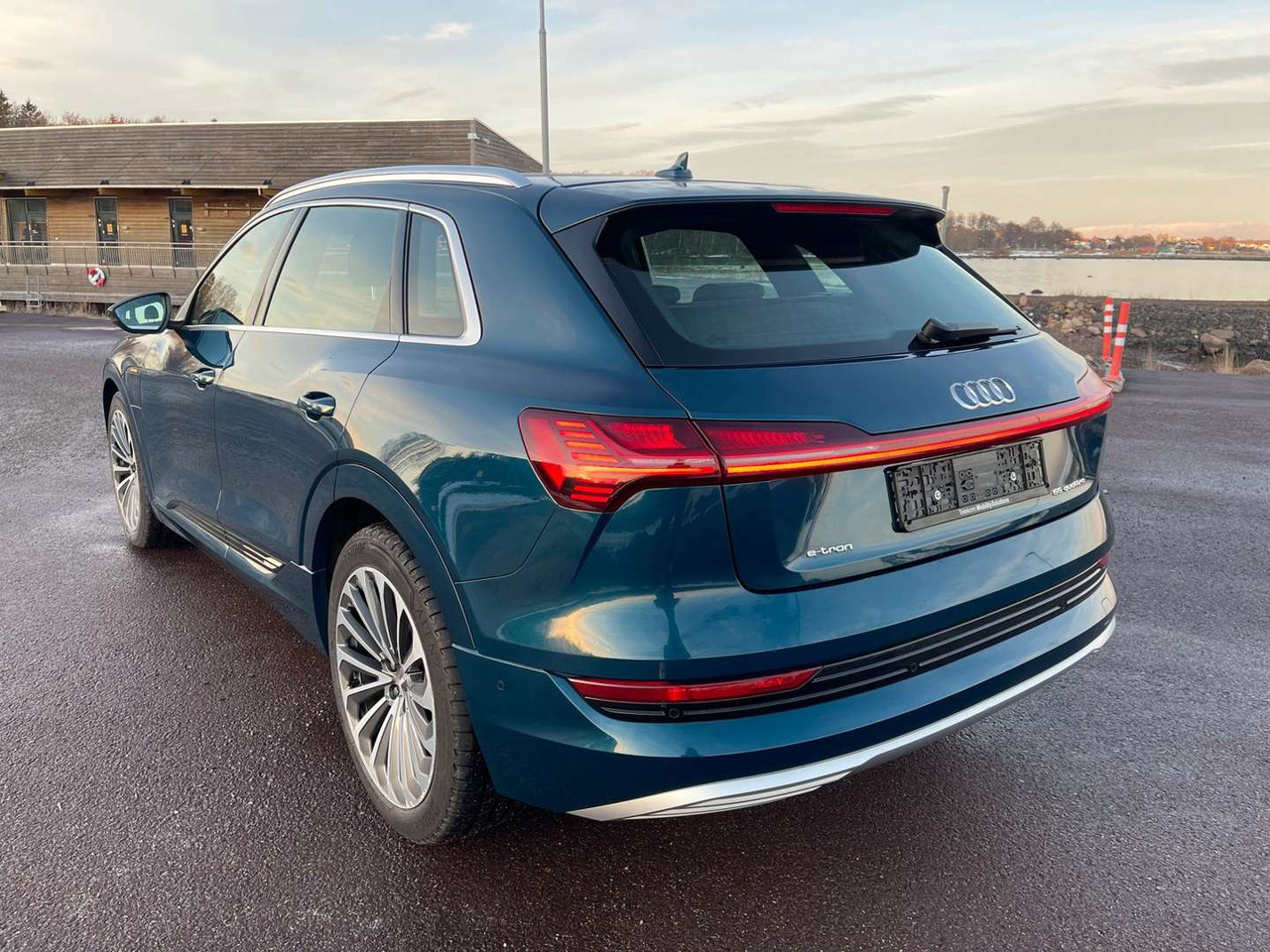 2020 Audi E-Tron 55 S-Line - Autovettura: foto 5 2020 Audi E-Tron 55 S-Line - Autovettura: foto 5
