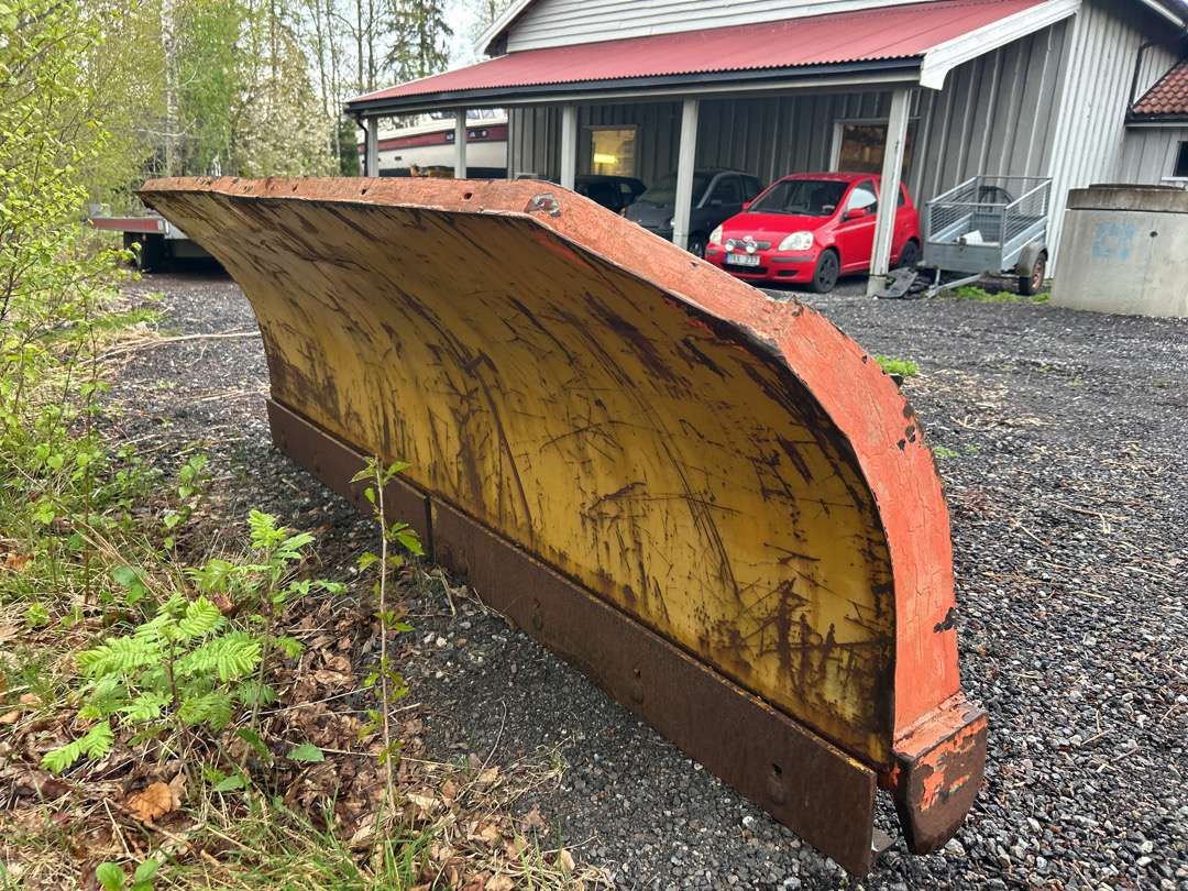 Snøskjær fra Tellefsdal. 250 cm - Attrezzatura: foto 1 Snøskjær fra Tellefsdal. 250 cm - Attrezzatura: foto 1