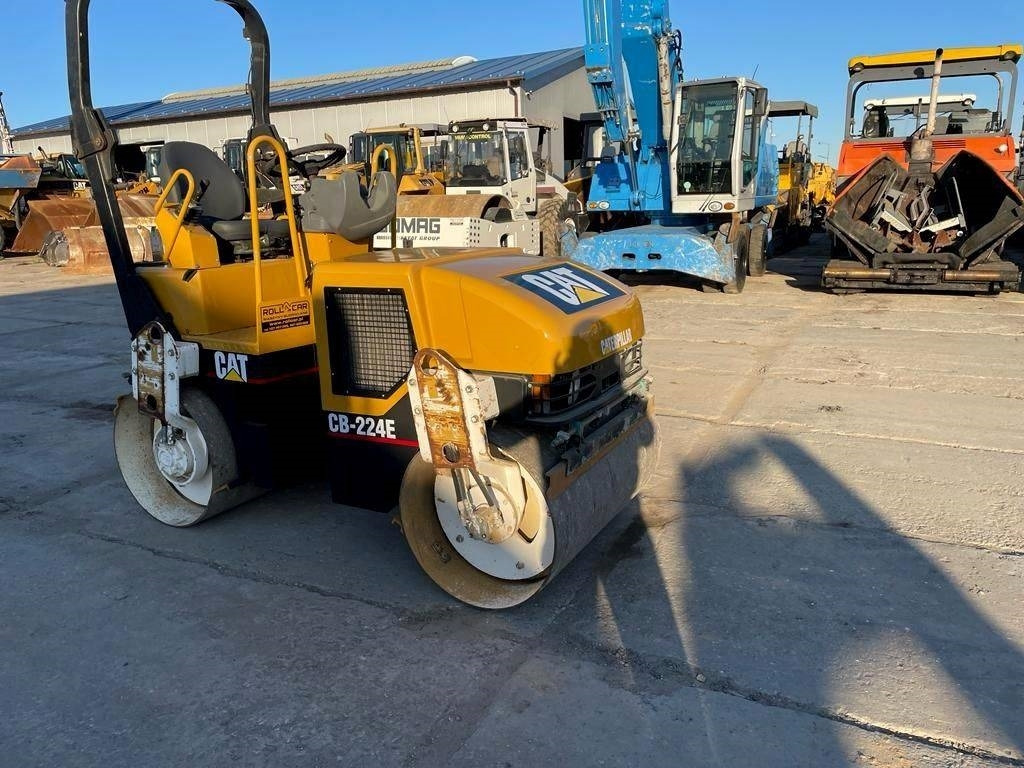 CAT CB 224 E - Rullo stradale: foto 4 CAT CB 224 E - Rullo stradale: foto 4