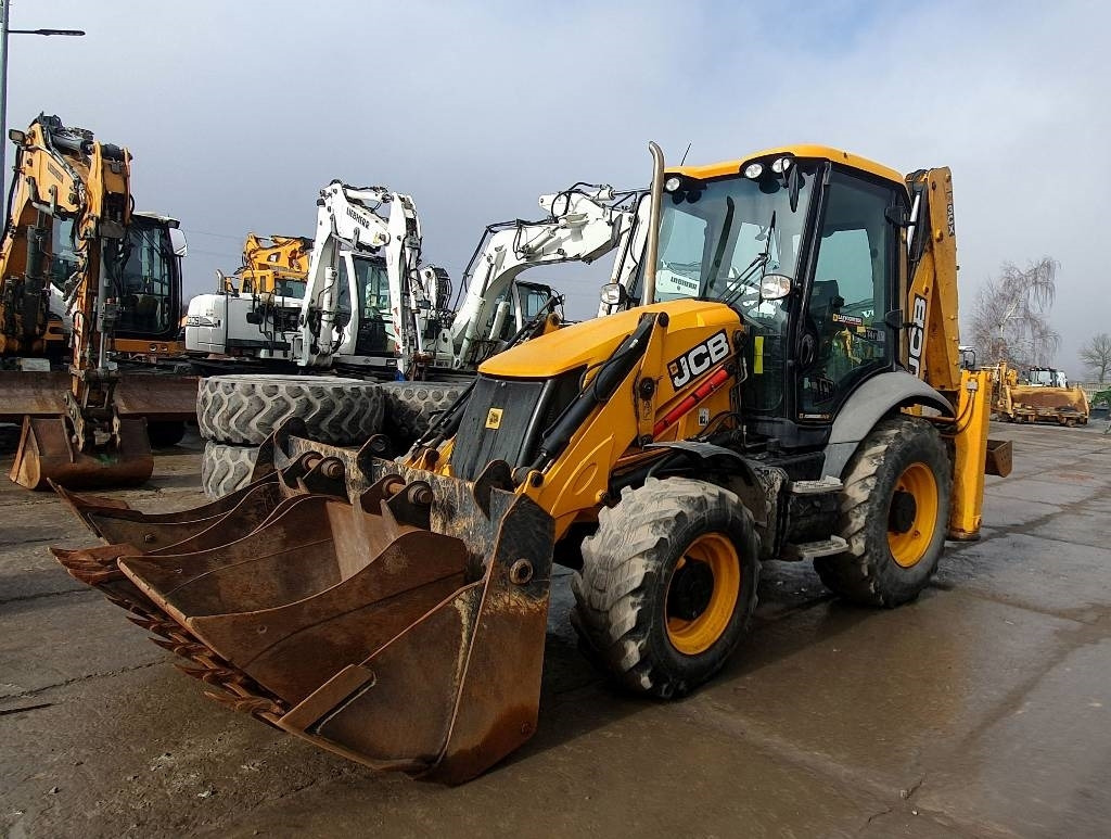 JCB 3 CX Contractor - Terna: foto 1 JCB 3 CX Contractor - Terna: foto 1