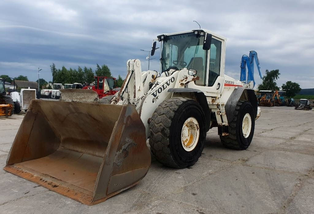 Volvo L 110 F - Pala gommata: foto 1 Volvo L 110 F - Pala gommata: foto 1