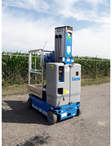 Genie GR 20 - Elevatore verticale: foto 3 Genie GR 20 - Elevatore verticale: foto 3