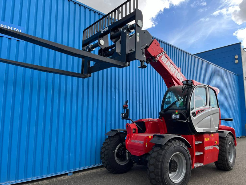 Manitou MHT 10135 - Sollevatore telescopico: foto 3 Manitou MHT 10135 - Sollevatore telescopico: foto 3